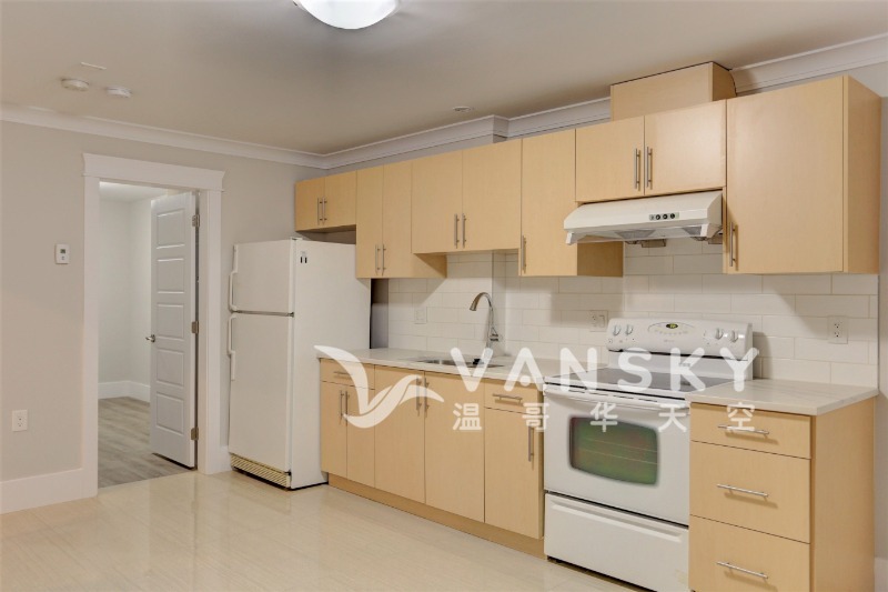 260419103456_3 lower 2 bed kitchen only.jpeg